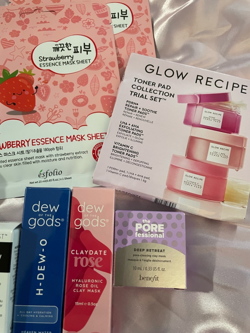 New Mini Skincare bundle - Picture 3 of 3